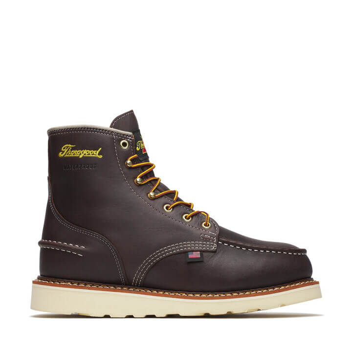 Back of 814-3600 6" Briar Pitstop Boot Boots Boots, Blank back with contrasting cream stitching and small flag patch detail