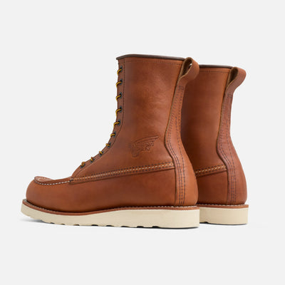 Close-up of 10877- Traction Tred 8-inch Boot Boots Boots showing Tan leather lace-up boot with cream crepe sole and stitched
