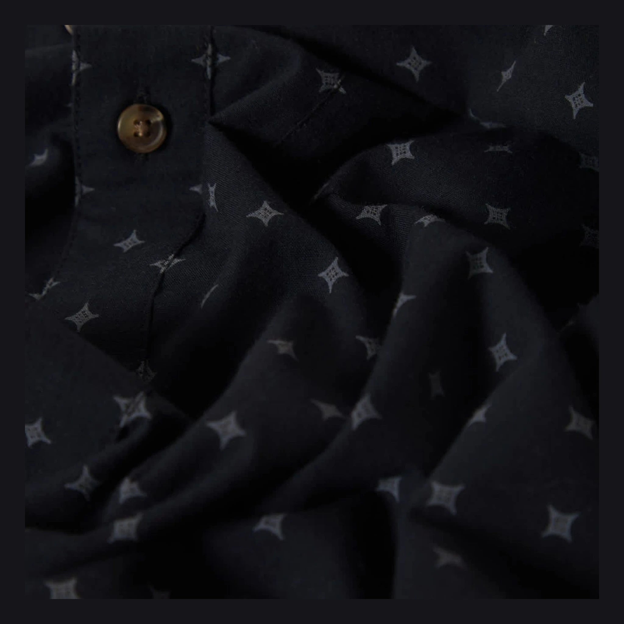 Close-up of Charter Print SS Woven S/S Woven Future Grey/ Diamond Tile S/S Woven showing Four-point star tile pattern in
