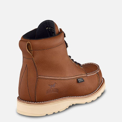 Close-up of Hunt/wingshooter A0838 Boots Boots showing Tan leather upper with cream contrast stitching and dark navy lining