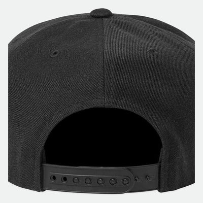 Close-up of Oath III Snapback Khaki/primal Green Hat showing Charcoal wool blend with ribbed panels and black plastic