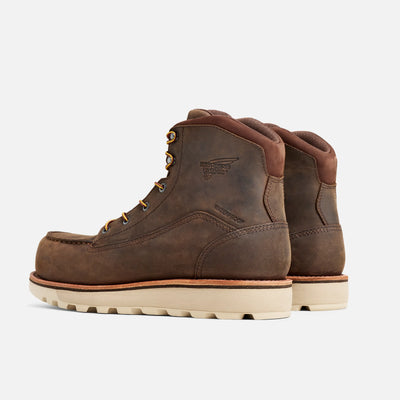 Close-up of 2440- Traction Tred Lite Boots Boots showing Brown nubuck moc-toe work boot with cream lug sole and gold eyelets