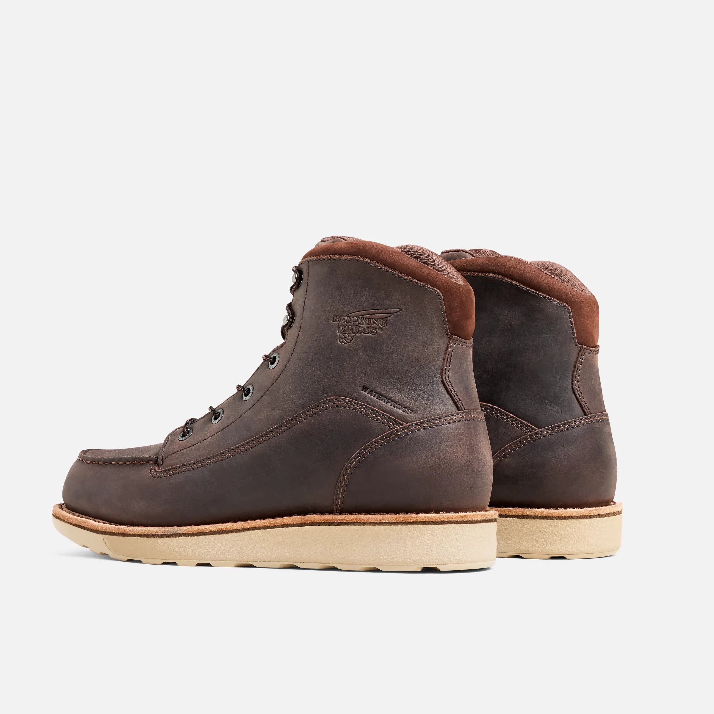 Close-up of 1222- Traction Tred Lite Boots Boots showing Brown leather lace-up boot with cream crepe sole and contrasting