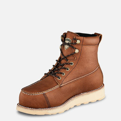 Wingshooter ST 83632 Boots front view, Brown leather work boot with cream-colored lug sole, black laces, and metal eyelets,